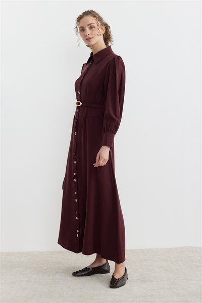 Belden Pensli Düğmeli Kemerli Elbise Bordo