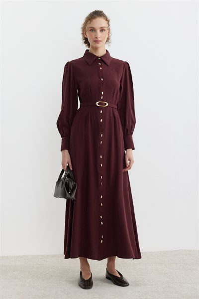 Belden Pensli Düğmeli Kemerli Elbise Bordo