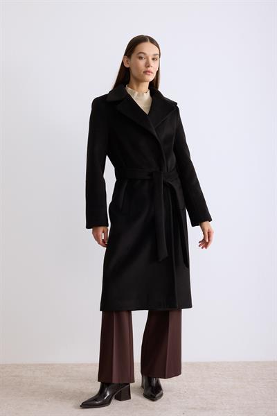 Astarlı Ara Boy Kaşe Kaban Siyah