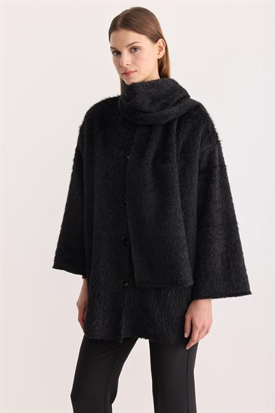 Atkılı Düğmeli Peluş Hırka Siyah