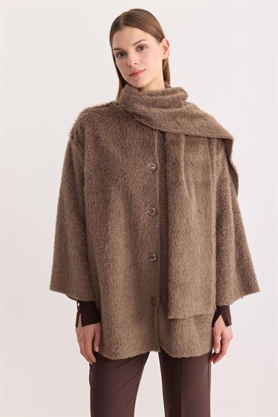 Atkılı Düğmeli Peluş Hırka Sütlü Kahve