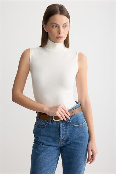 Balıkçı Yaka Sıfır Kol Penye Body Ekru