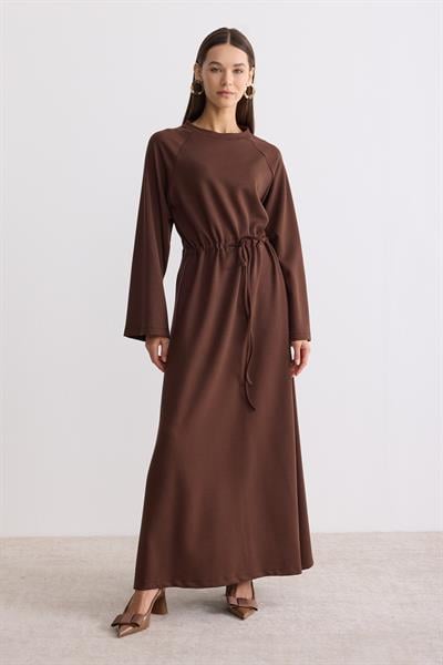 Belden Büzgü Bağlamalı Oversize Elbise Acı Kahverengi