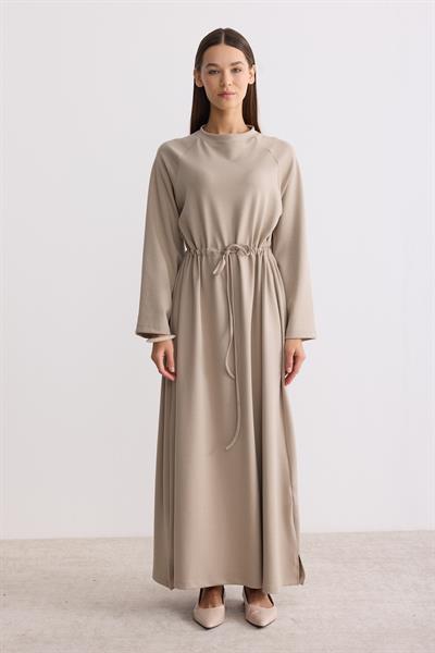 Belden Büzgü Bağlamalı Oversize Elbise Bej