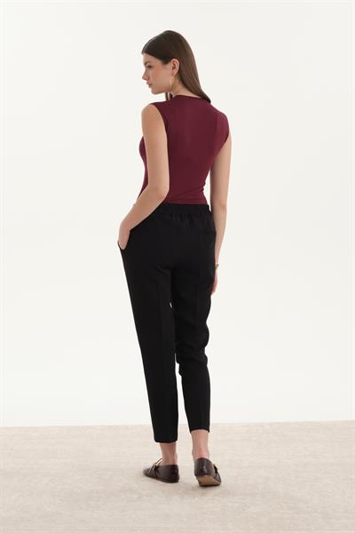Beli Lastikli Kalem Pantolon Siyah