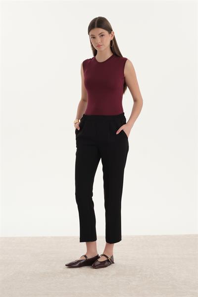 Beli Lastikli Kalem Pantolon Siyah