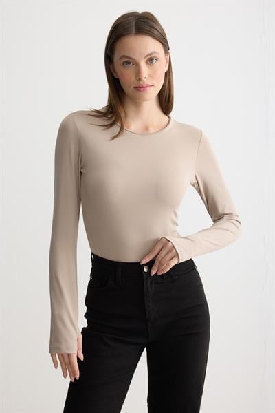Bisiklet Yaka Parmak Geçmeli Çıtçıtlı Body Bej
