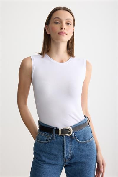Bisiklet Yaka Sıfır Kol Penye Body Beyaz
