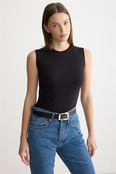 Bisiklet Yaka Sıfır Kol Penye Body Siyah