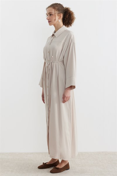 Tensel Kumaş Düğmeli Robadan Elbise Bej