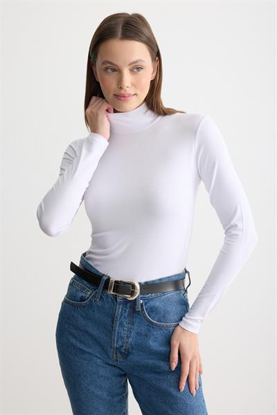 Uzun Kollu Balıkçı Yaka Penye Body Beyaz