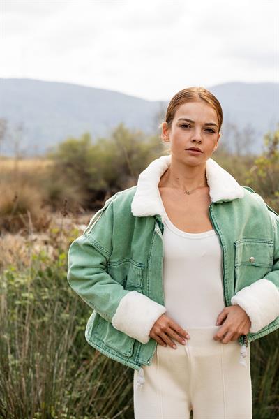 VerdeBlanco Kürklü Peluş Yaka Kot Mont Yeşil