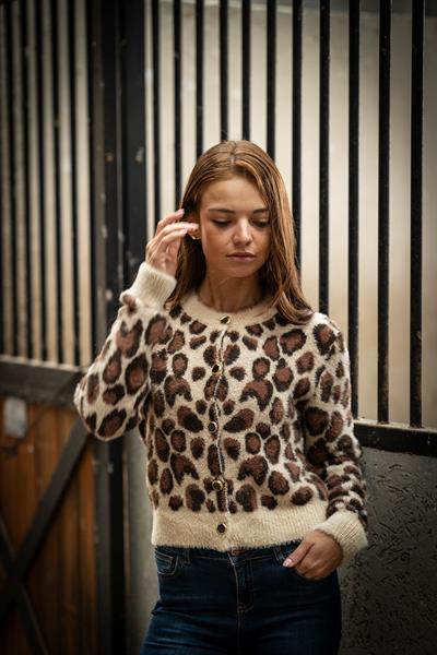 VerdeBlanco Leopar Desenli Düğme Detaylı Hırka