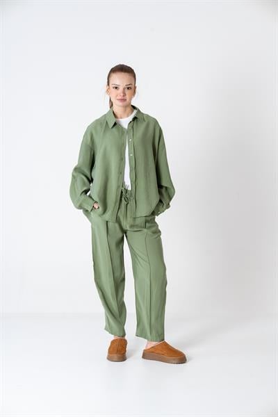 VerdeBlanco Oversize Önden Çimalı Pantolon ve Gömlek Takım Yeşil