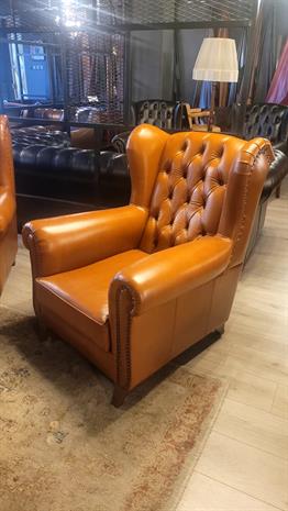 3A MOBİLYA HAKİKİ DERİ TABA KULAKLI  BERJER 
