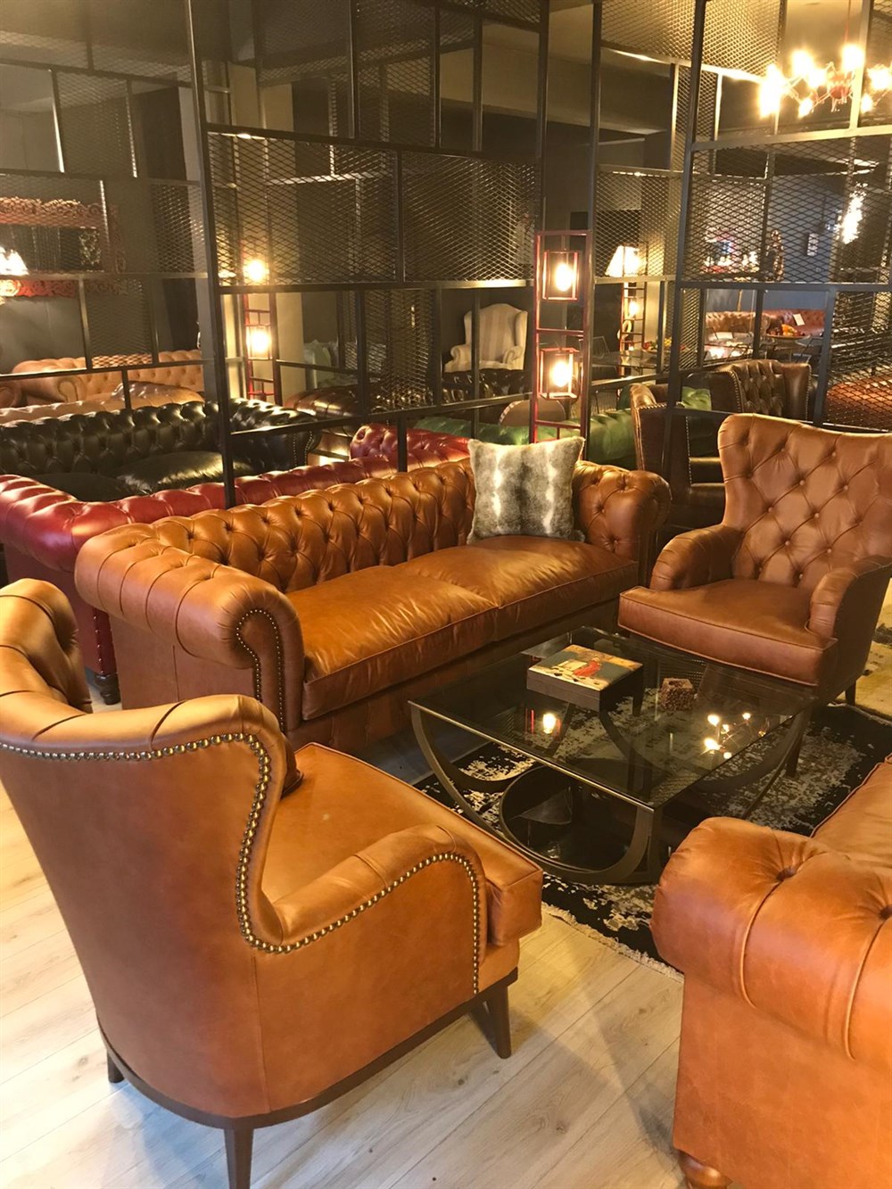 3A MOBİLYA BUFALO HAKİKİ DERİ CHESTERFİELD TAKIMI