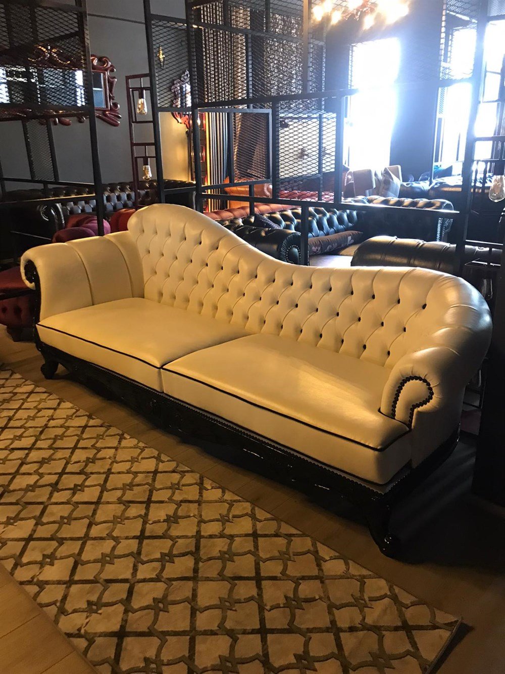 White Angel Klasik Kanepe 