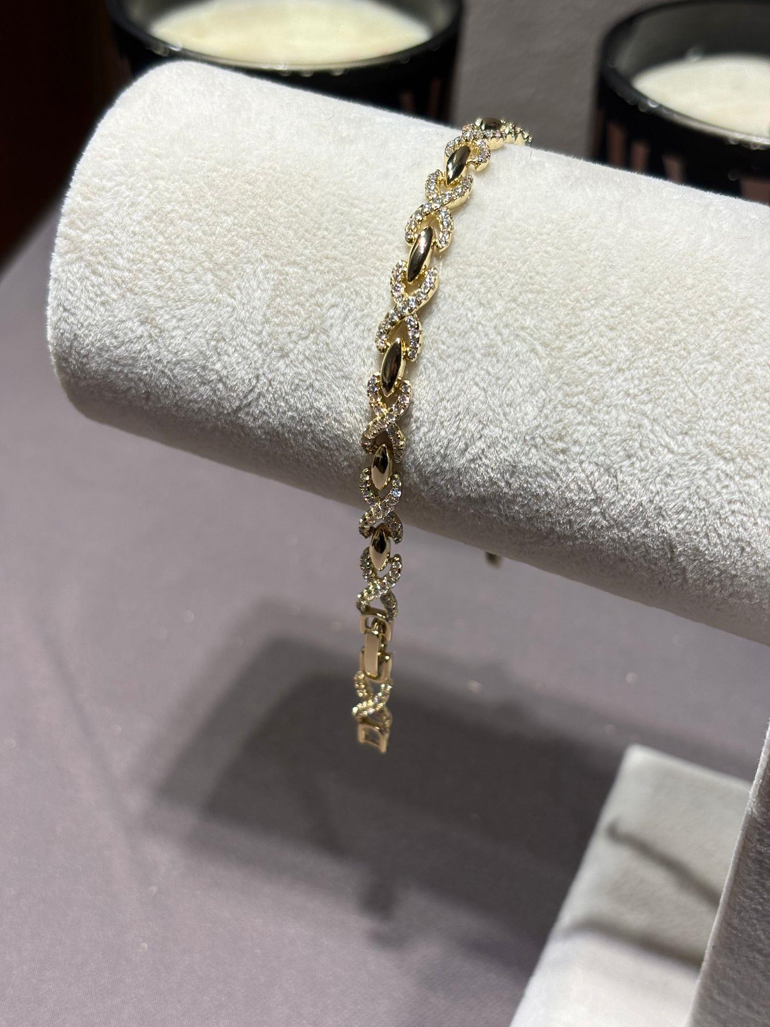 14K Xuping(Altın Kaplama) Zirkon X Model Bileklik