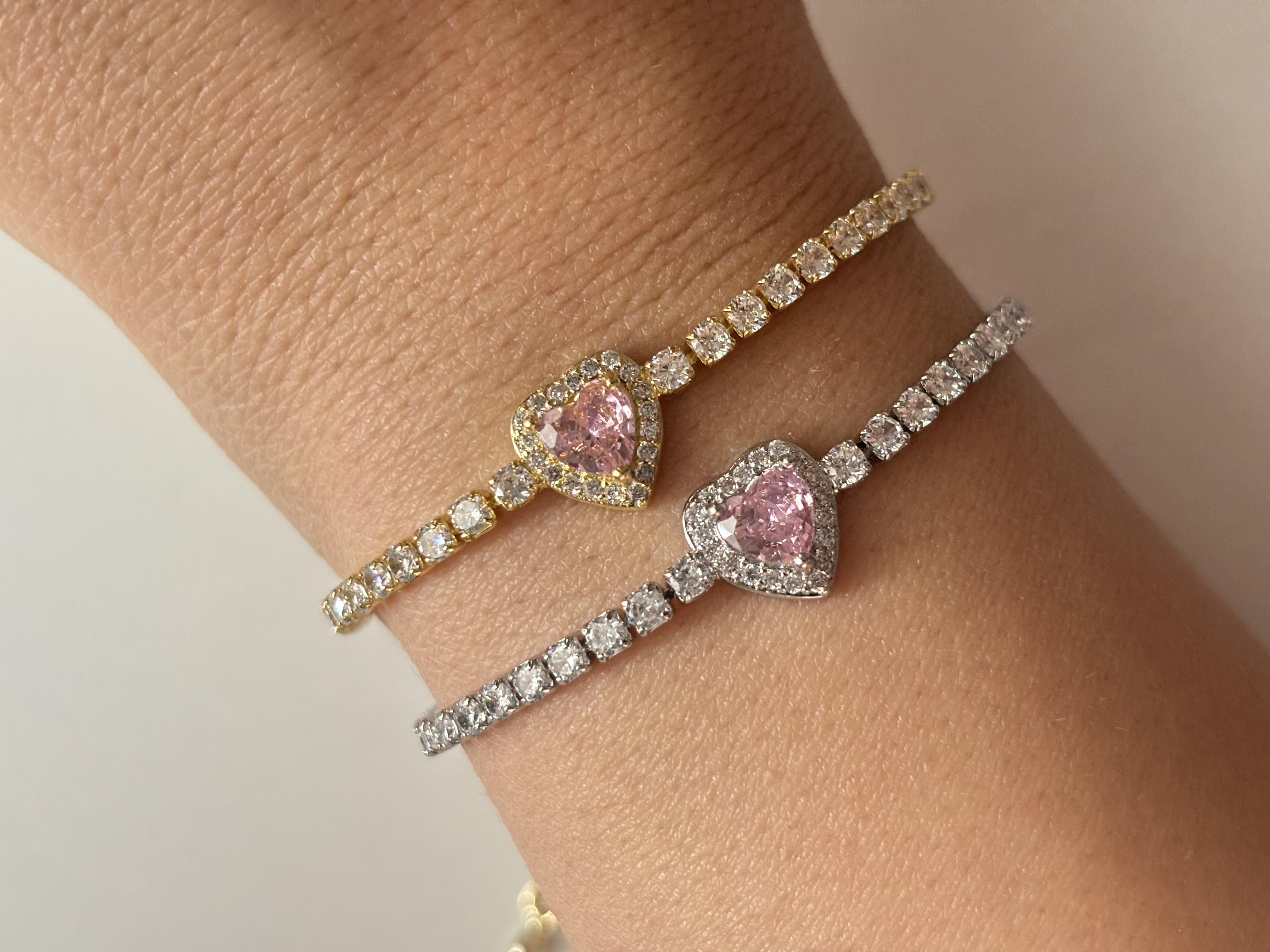 Gold Pembe Kalp Su Yolu Asansörlü Bilekli 