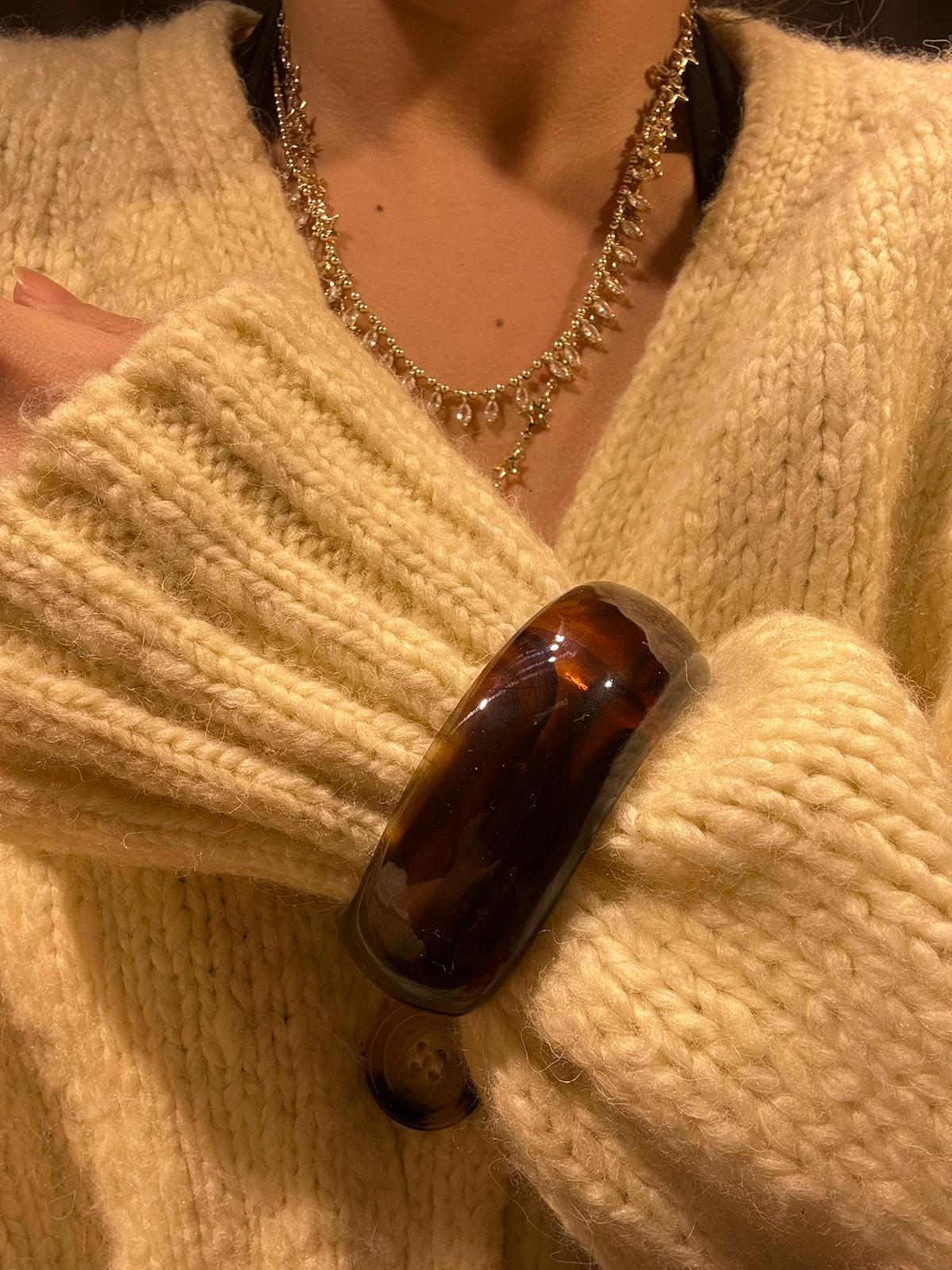 Hareli Akrilik Kahve Kış Bileziği