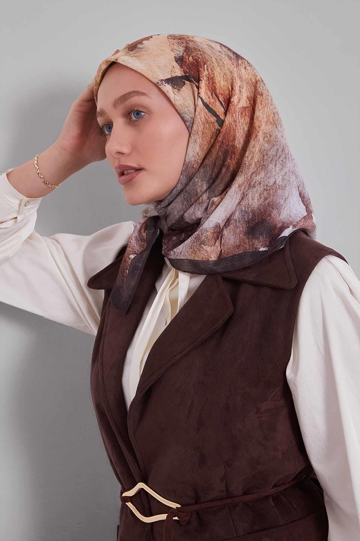 Fivescarf Acı Kahve Soyut Desen Silk Coton Eşarp