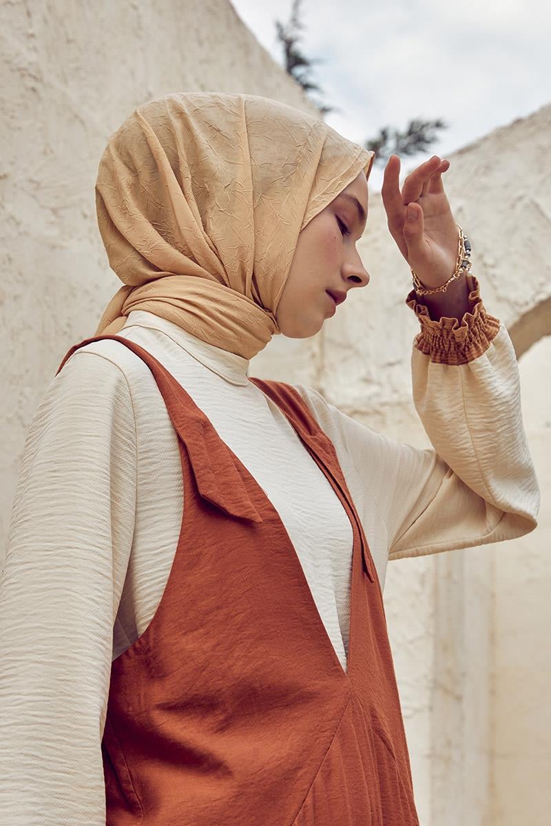 Fivescarf Bej Kraş Krep Şal