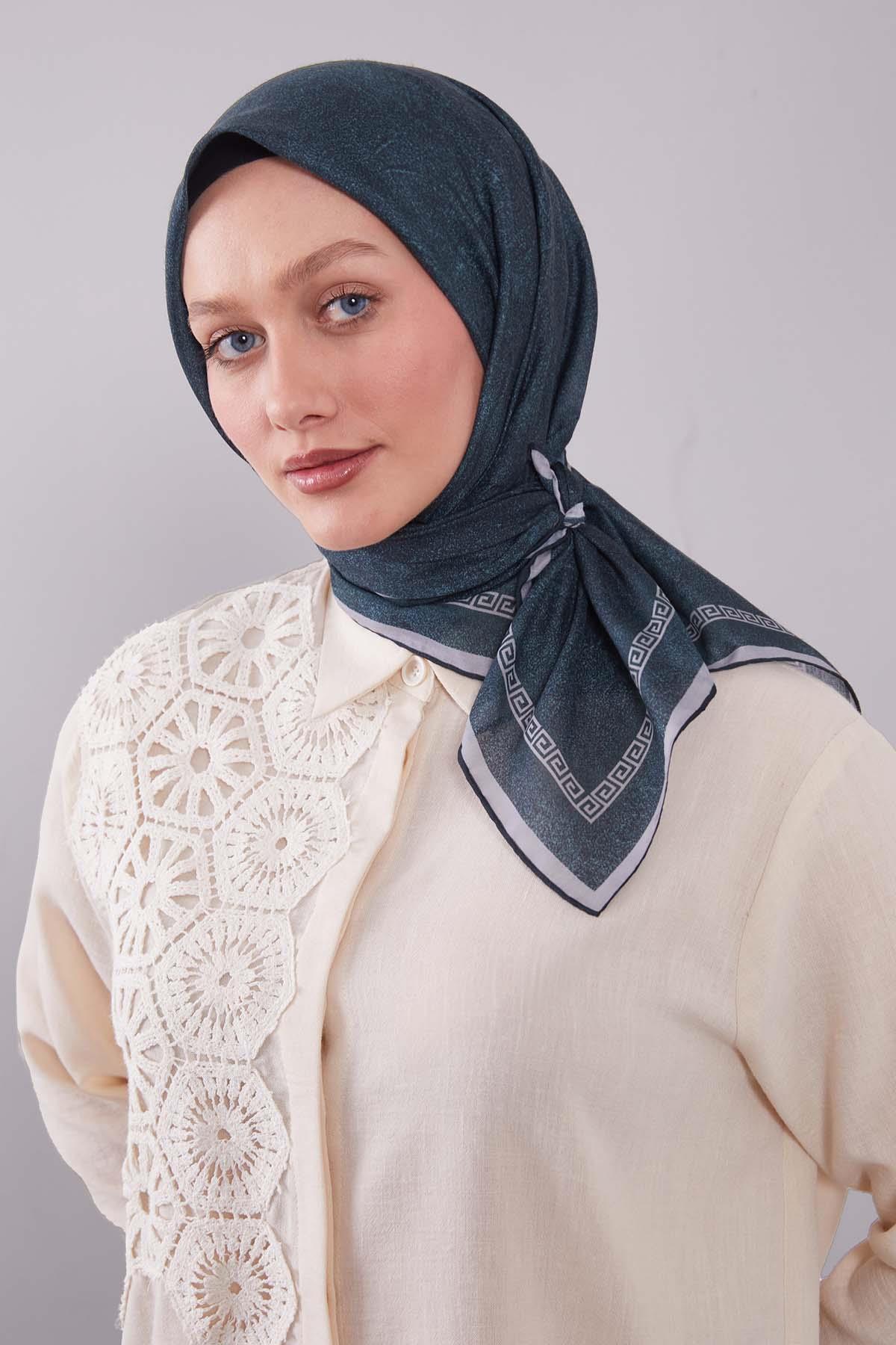 Fivescarf K.Yeşil Kenar Motifli Silk Cotton Eşarp