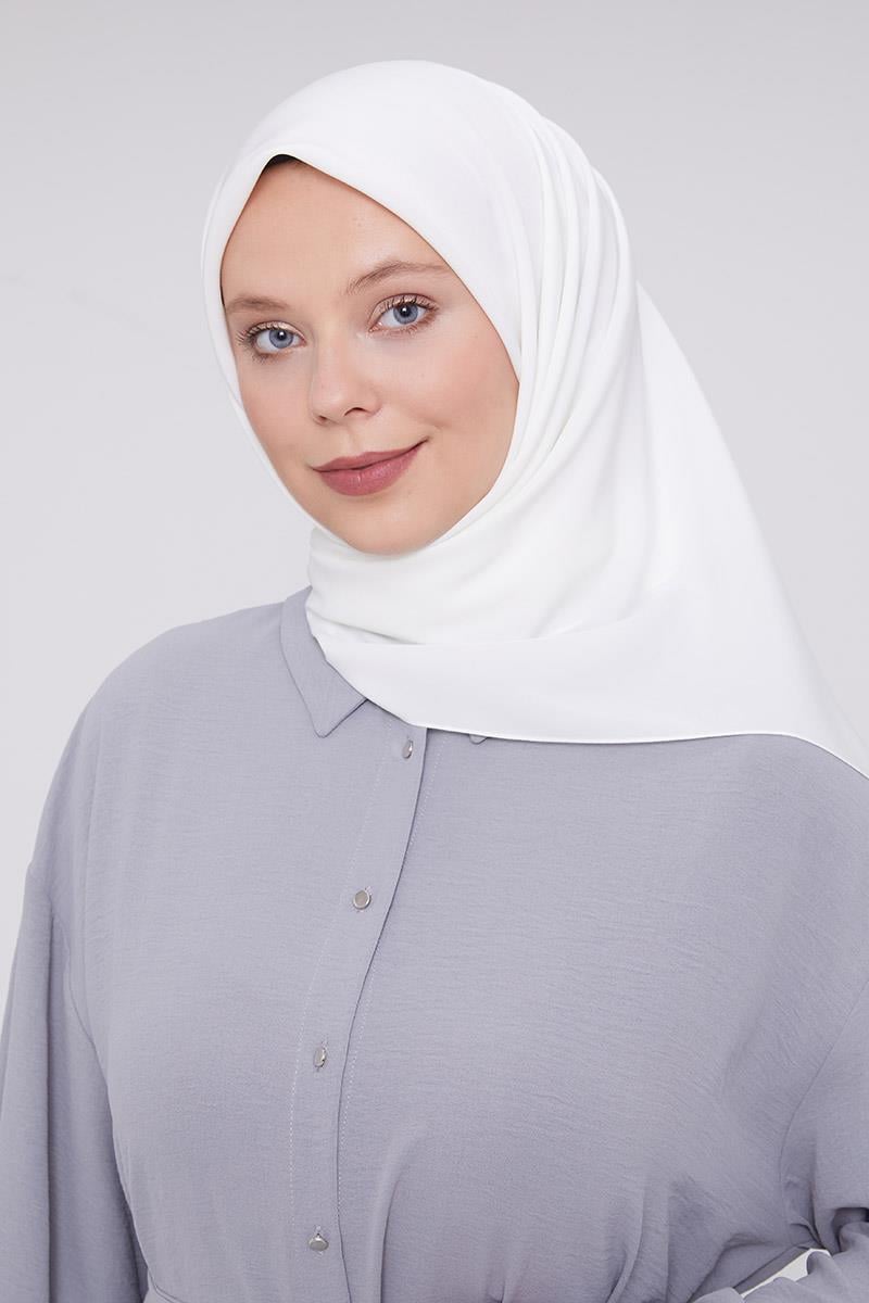Fivescarf Kırık Beyaz Medine İpeği Eşarp