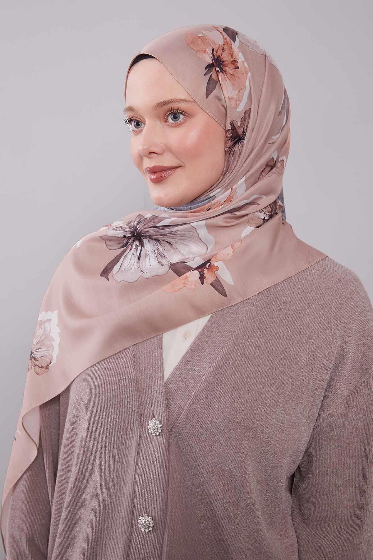 Fivescarf Kum Çicek Desen Clover Şal