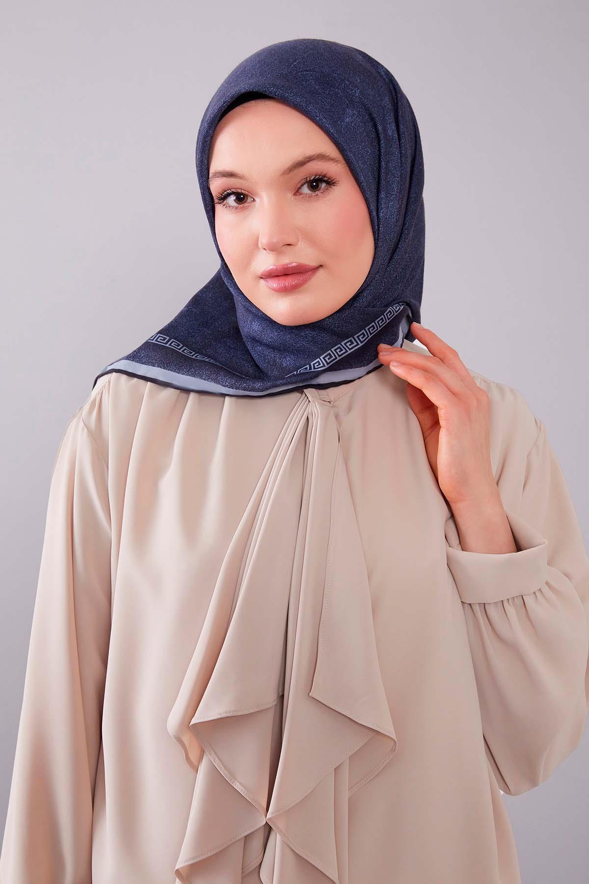 Fivescarf Lacivert Kenar Motifli Silk Cotton Eşarp