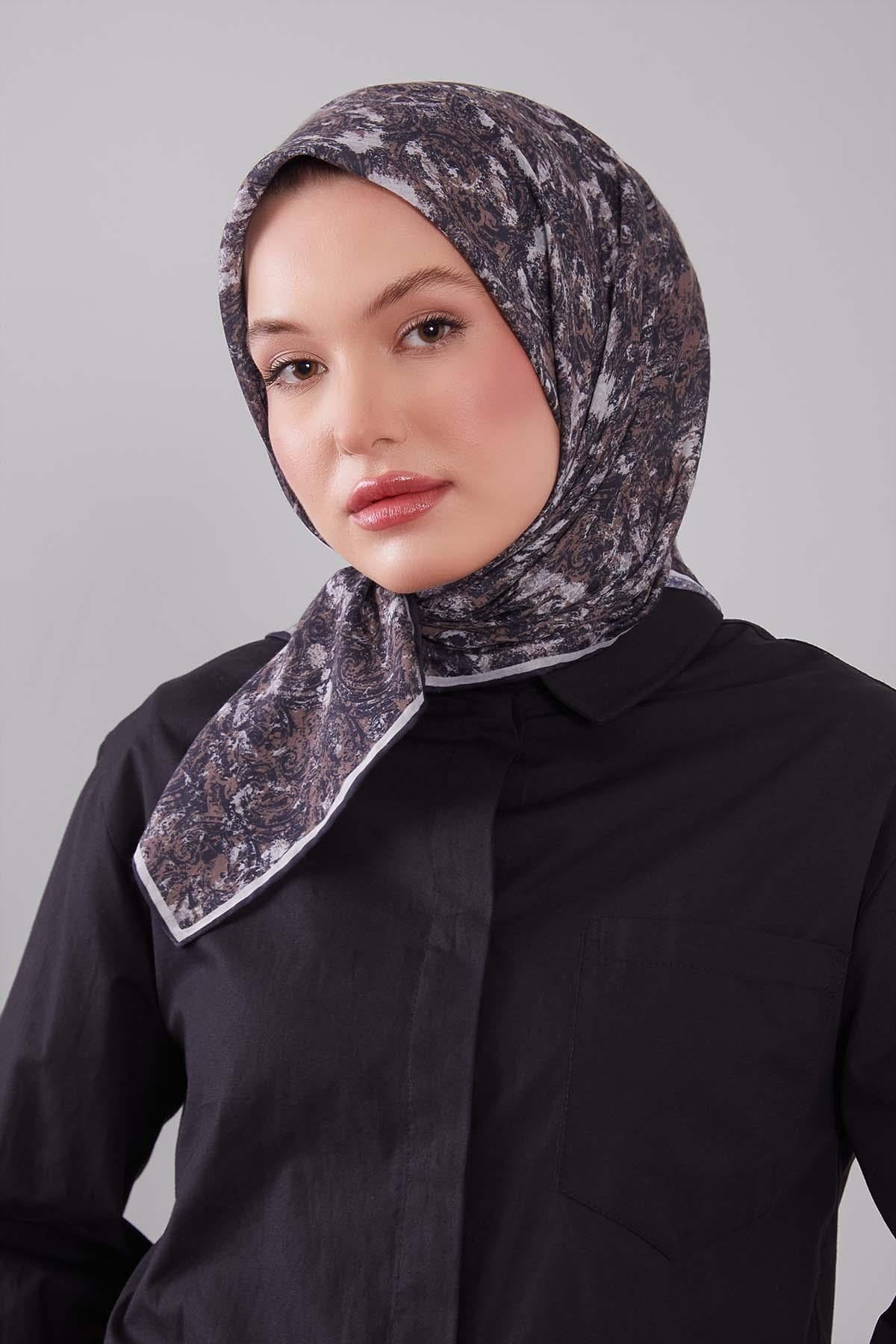 Fivescarf Siyah Retro Çiçek Desen Silk Coton Eşarp