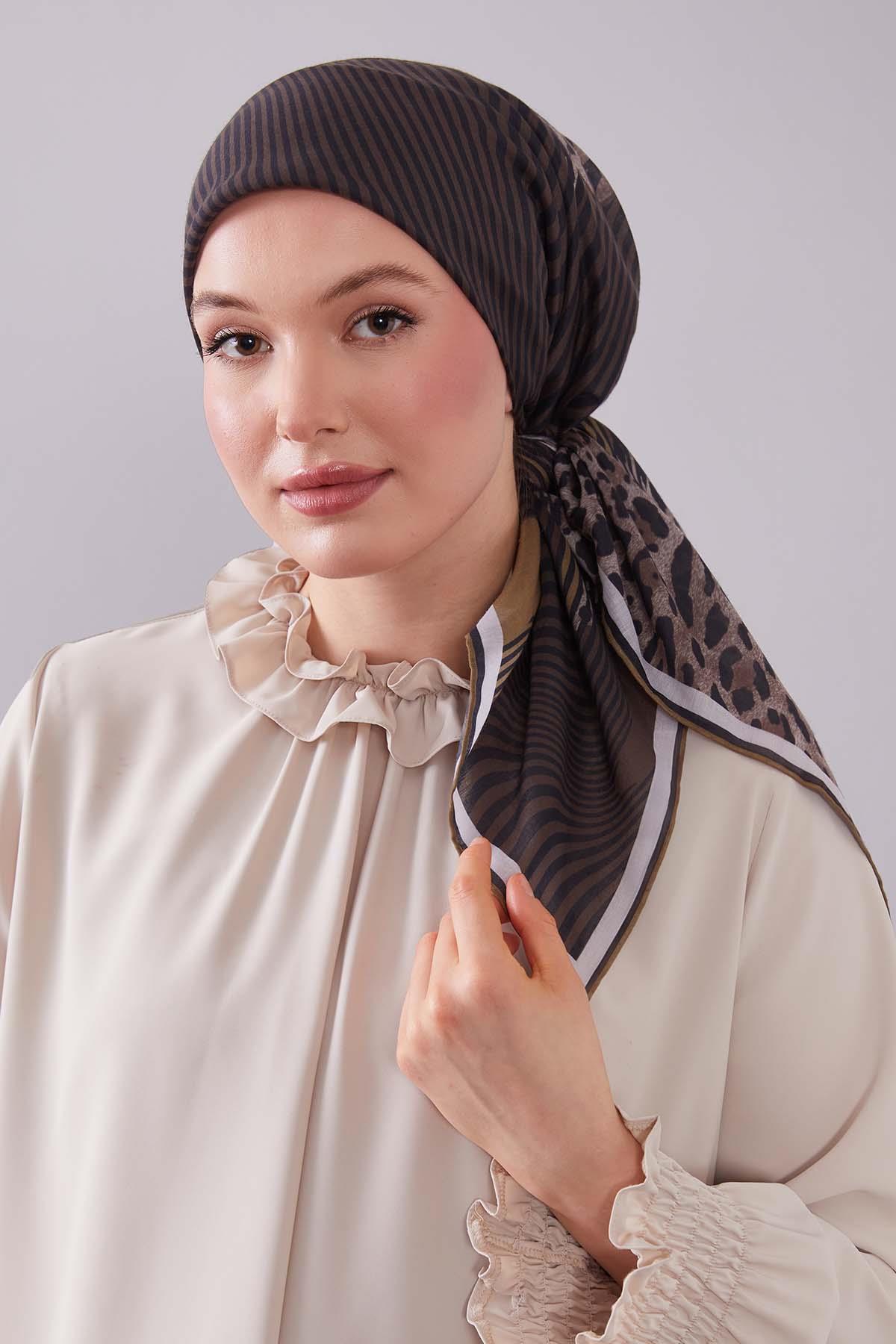 Fivescarf Yağ Yeşili Leopar Desen Silk Coton Eşarp