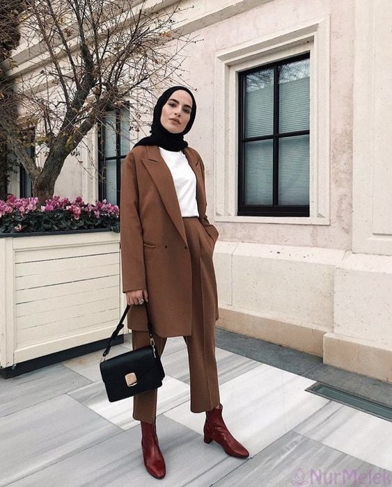 Kısa Boylu Zayıf Kadınlar İçin Stil Tüyoları