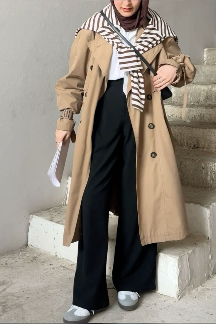 Yeni Sezon Tesettür Kış Kombinlerinde Renk ve Kumaş Trendi