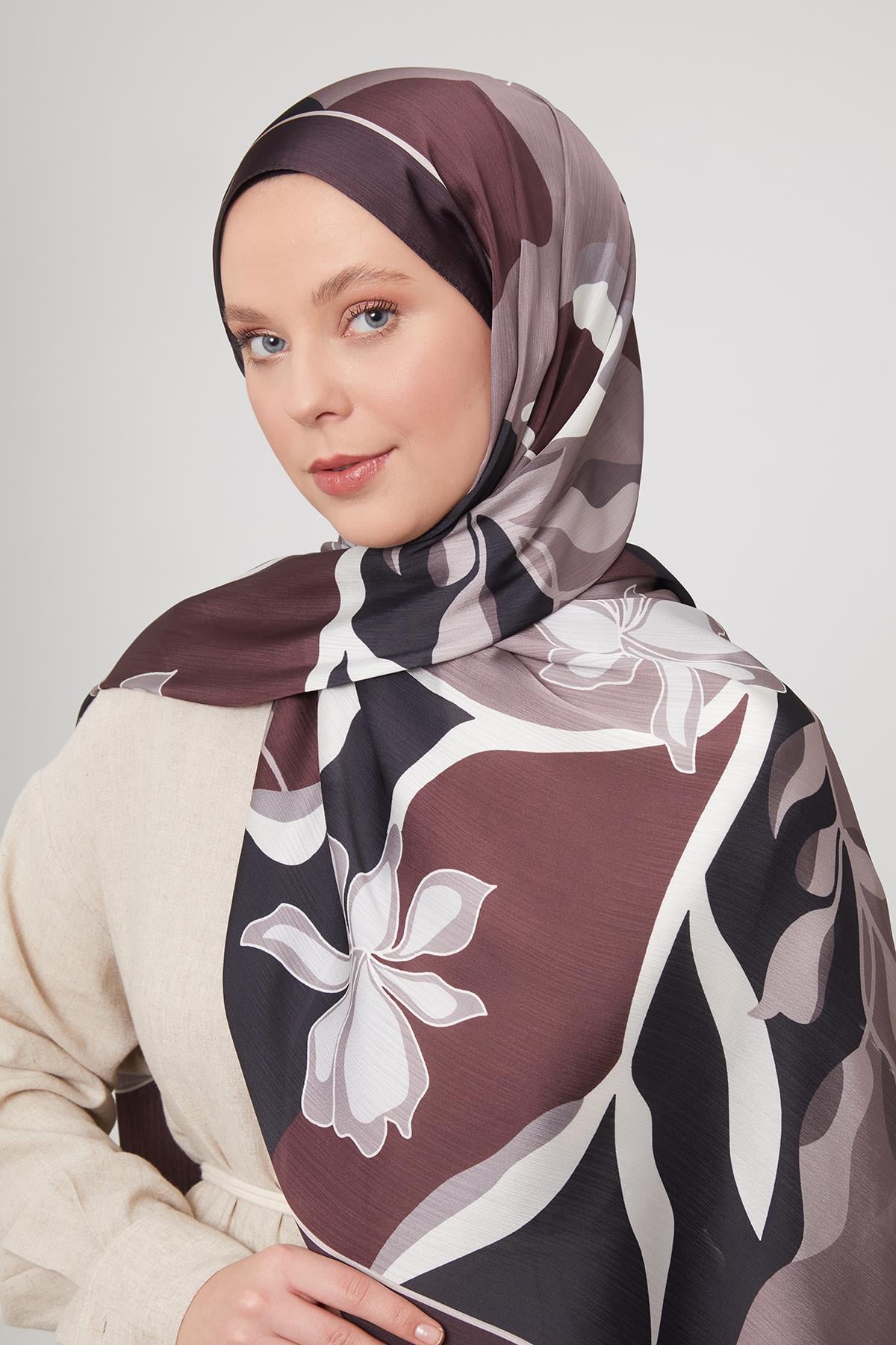 Fivescarf Acı Kahve Soyut Çiçek Desen Brand Şal