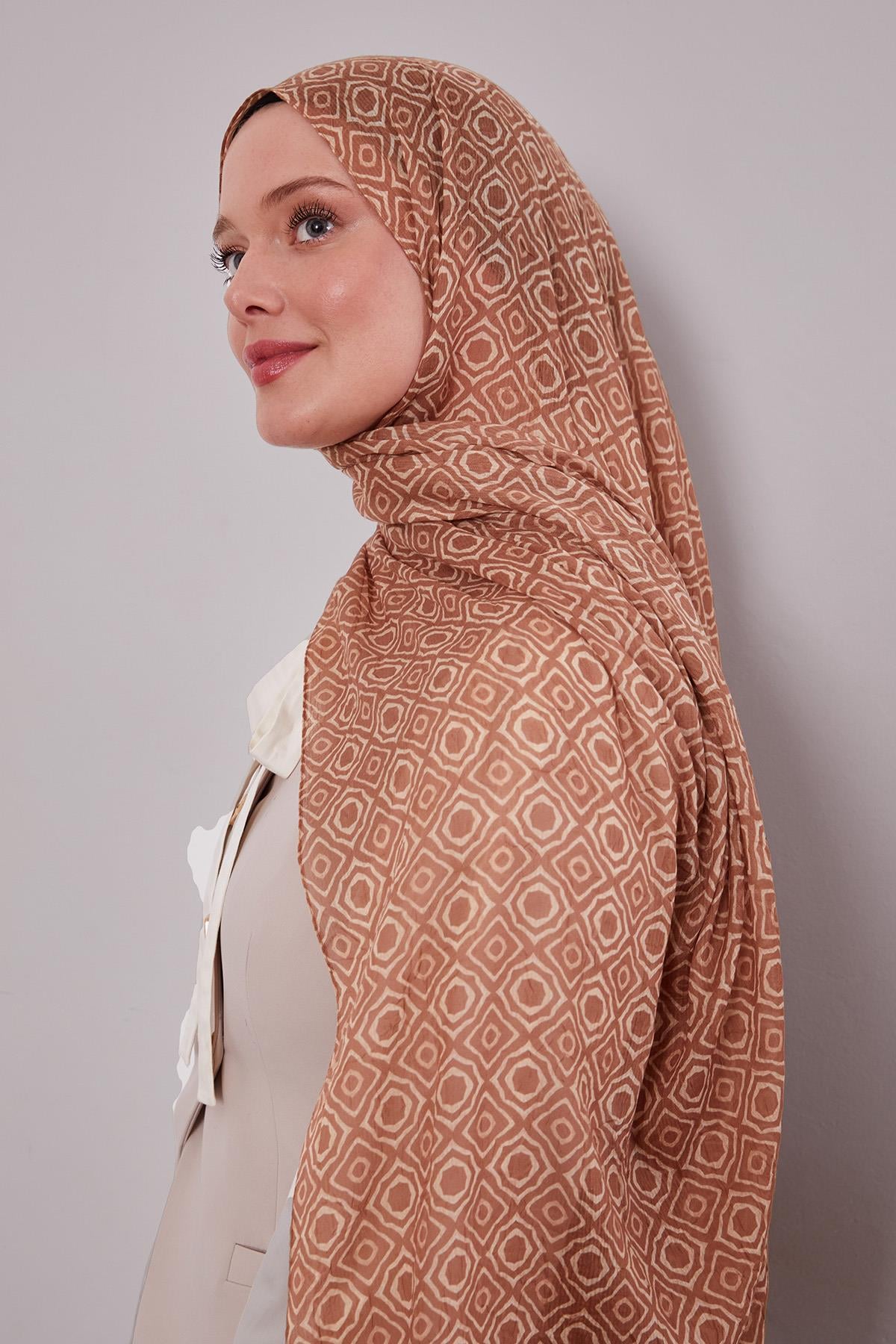 Fivescarf Camel Karo Desenli Craze Comfort Şal