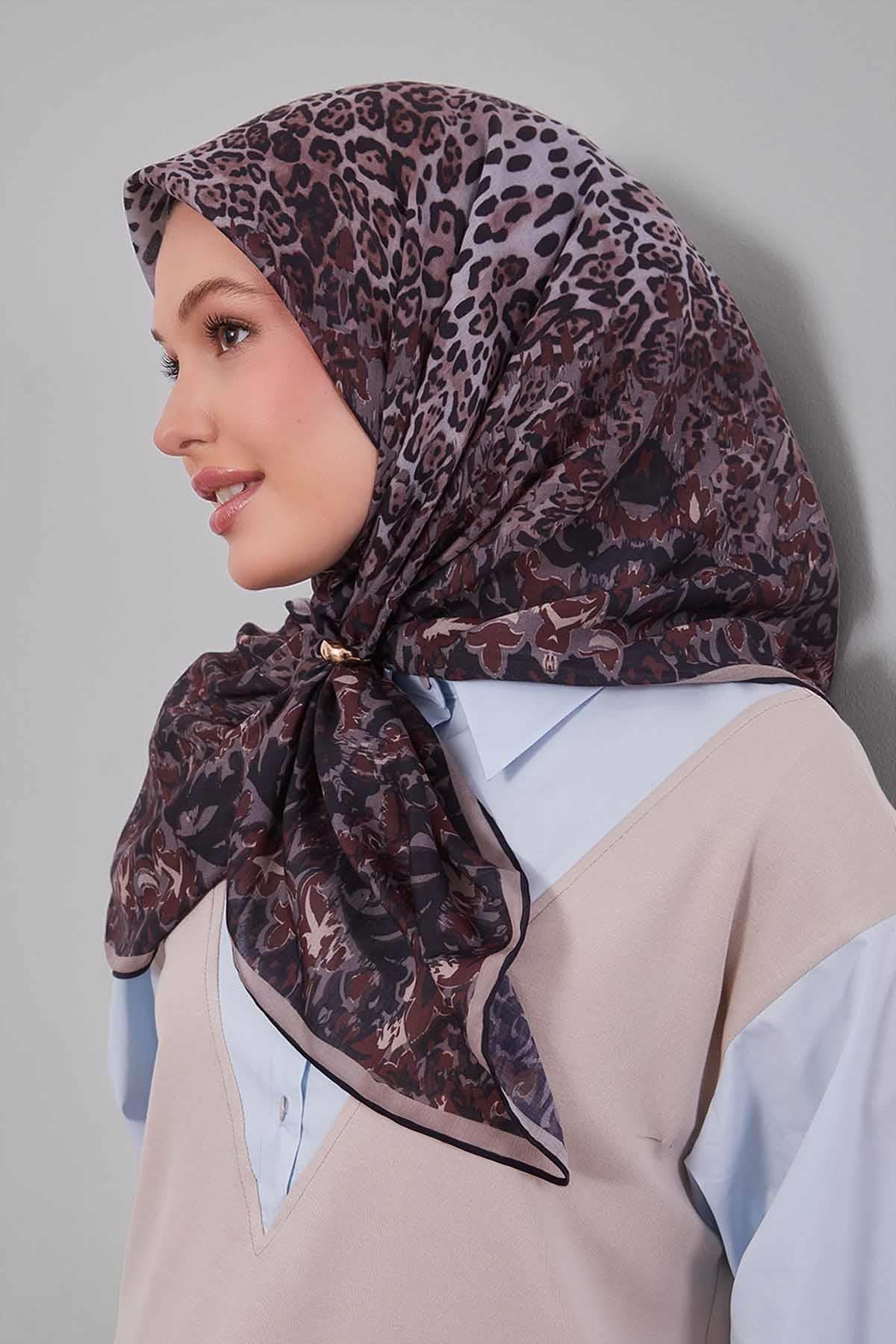 Fivescarf Çikolata Kahve Karışık Leopar Desen Silk Coton Eşarp