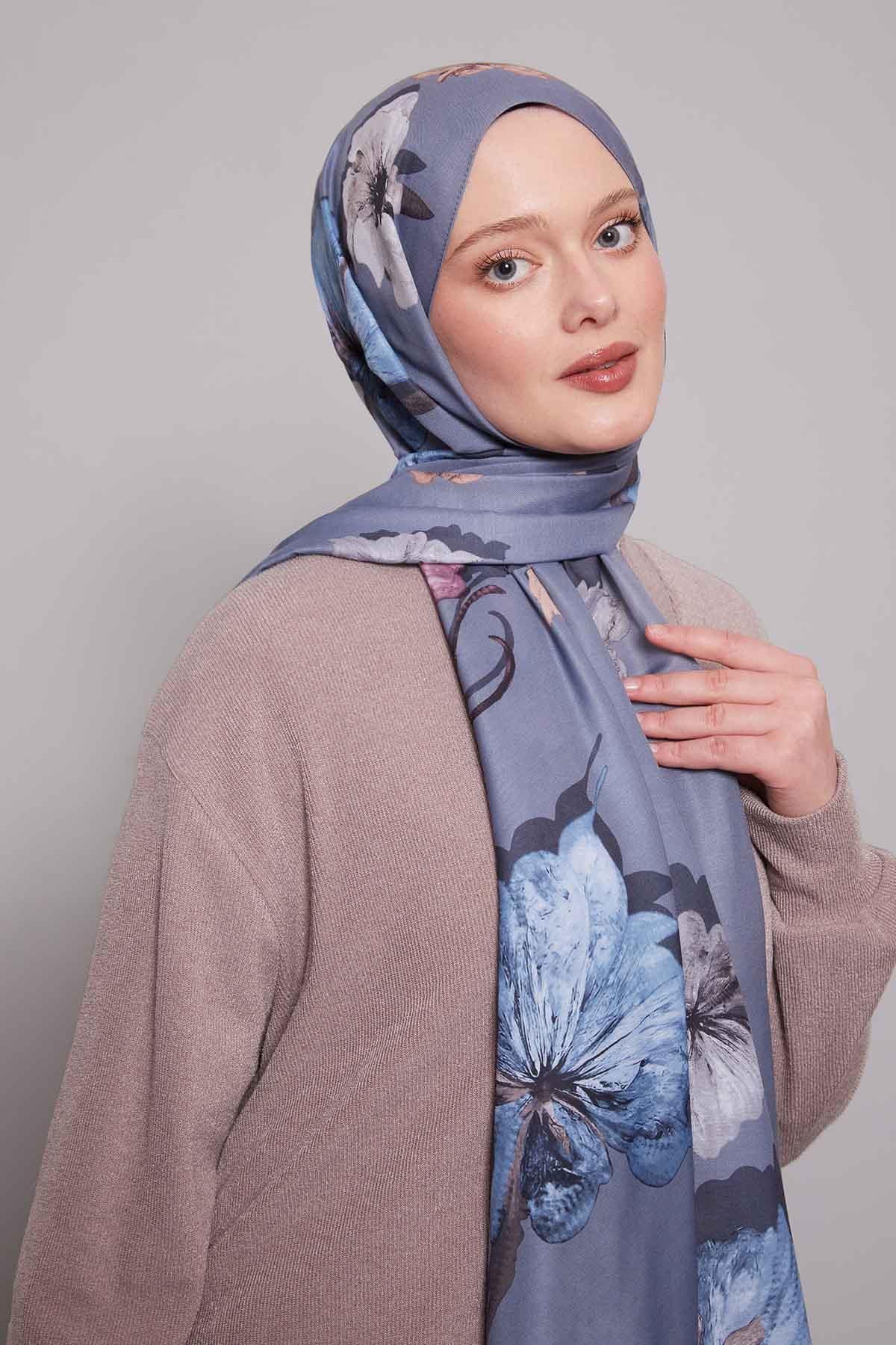 Fivescarf Gri Çicek Desen Clover Şal