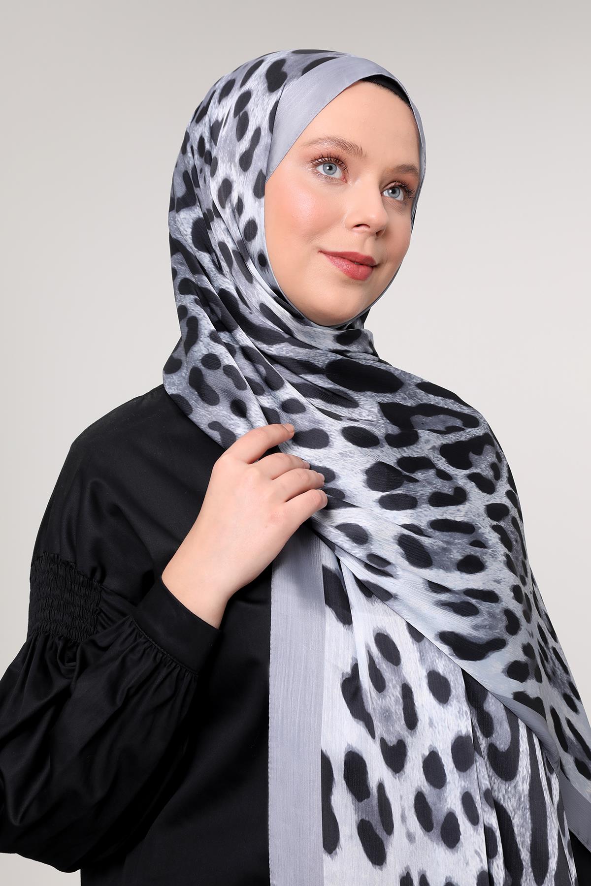 Fivescarf Gümüş Leopar Desen Brand Şal