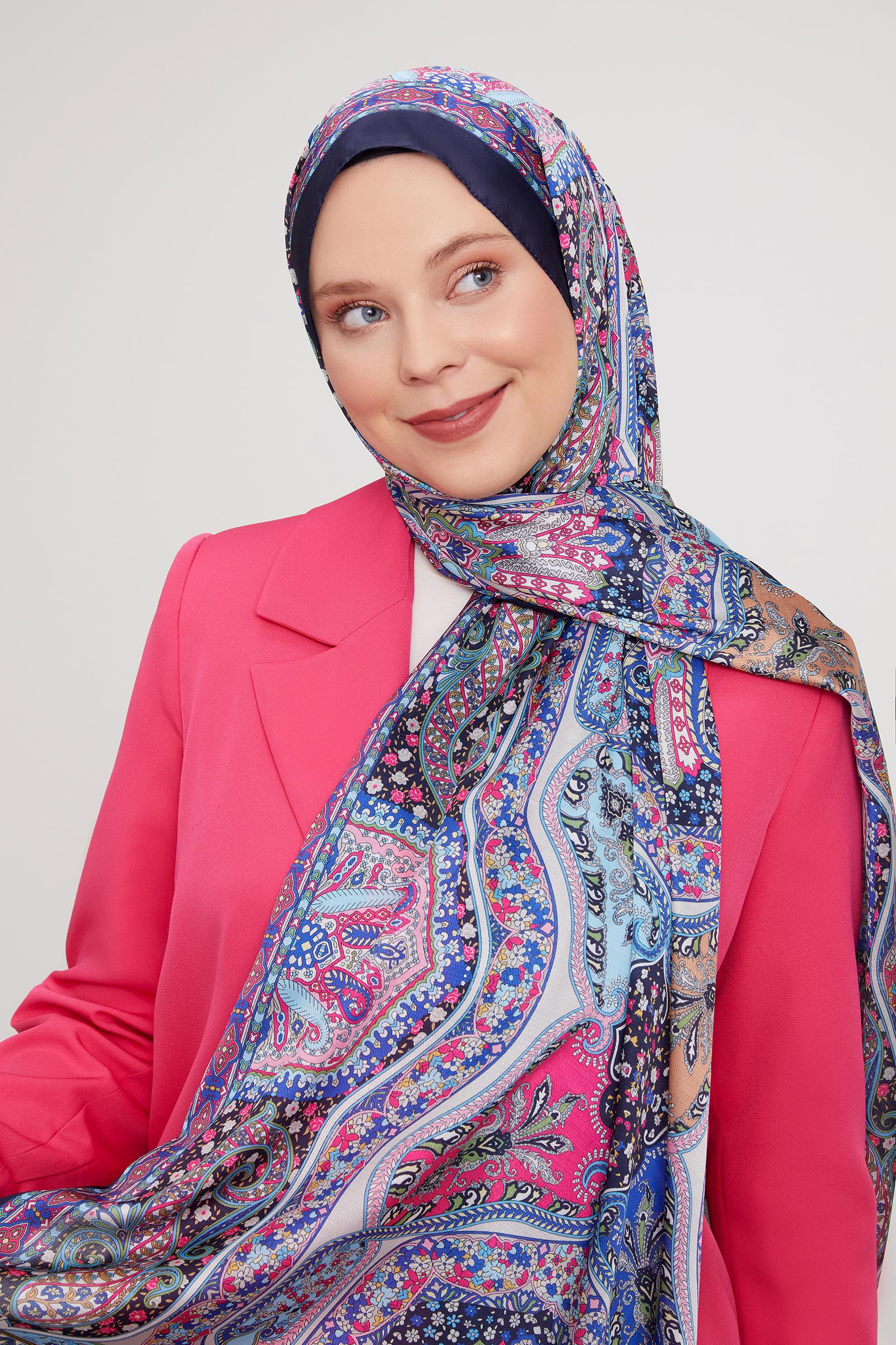 Fivescarf Koyu Lacivert Etnik Baskılı Vual İpek Şal