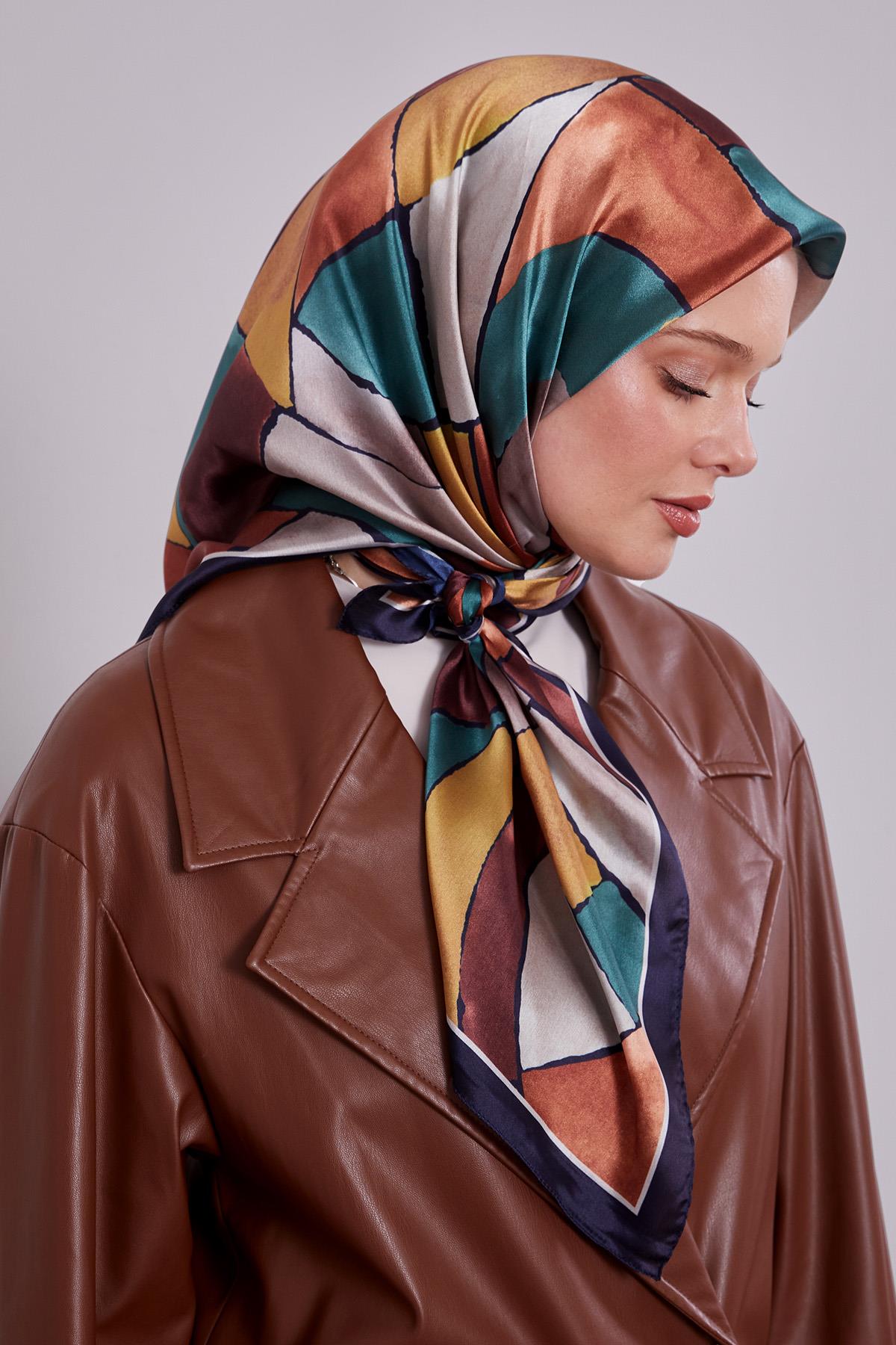 Fivescarf Lacivert Geometrik Desen Kristal Eşarp