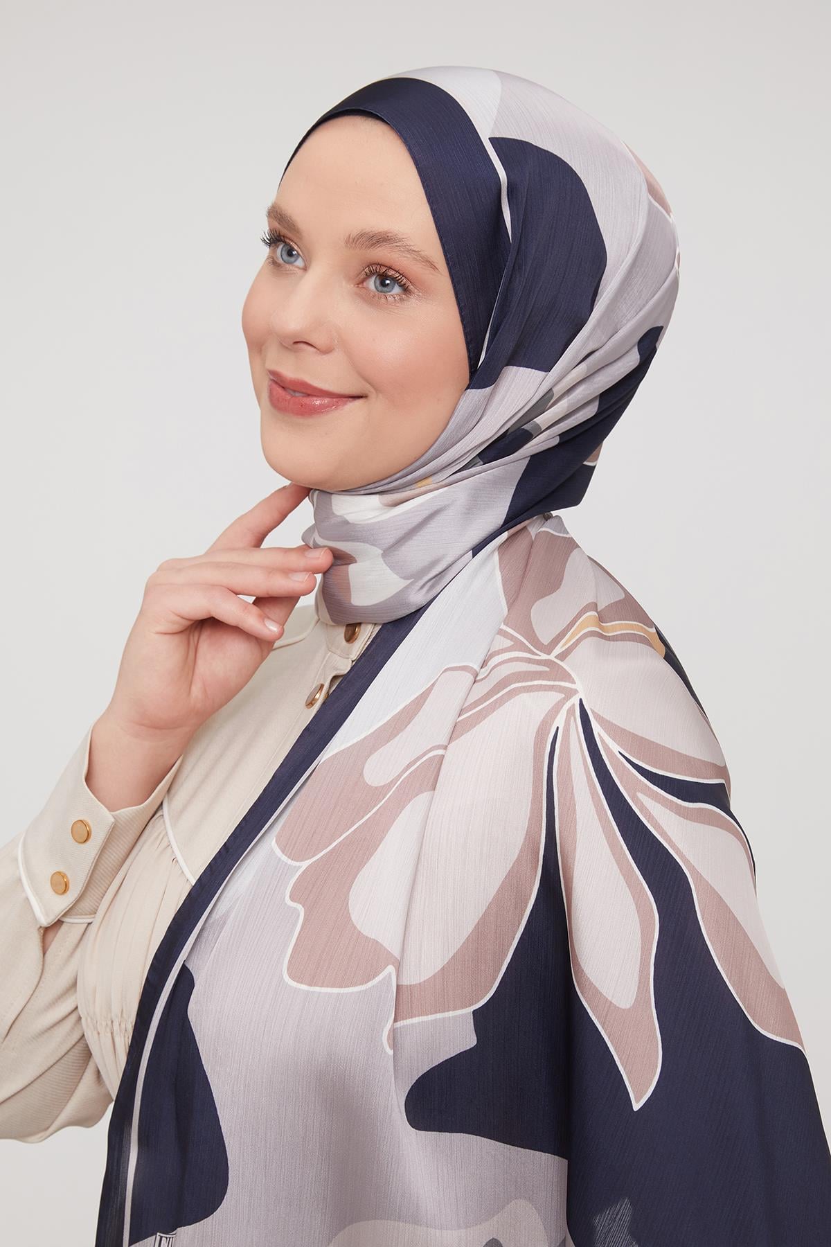 Fivescarf Lacivert Soyut Çiçek Desen Brand Şal