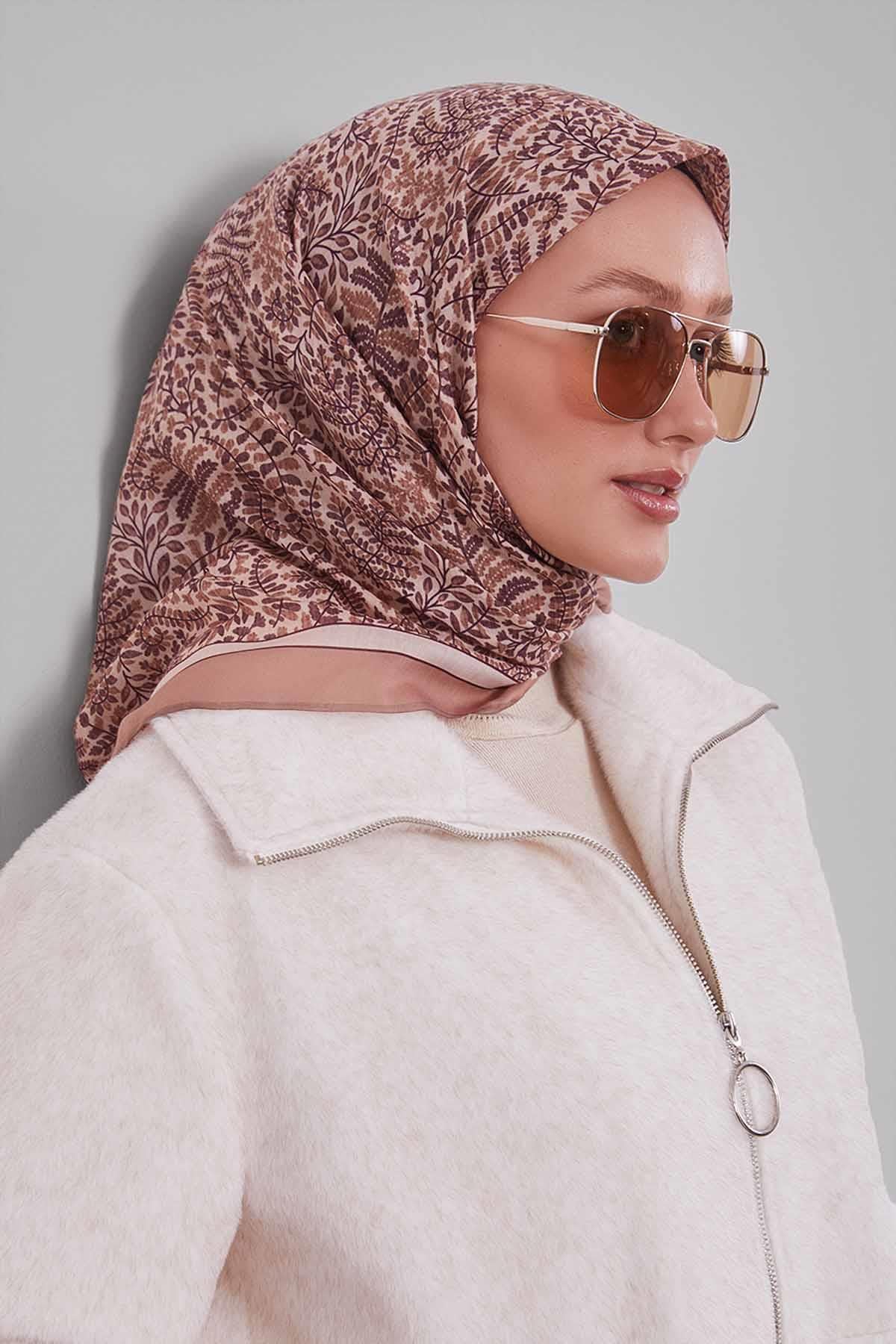 Fivescarf Latte Mini Yaprak Desen Silk Coton Eşarp