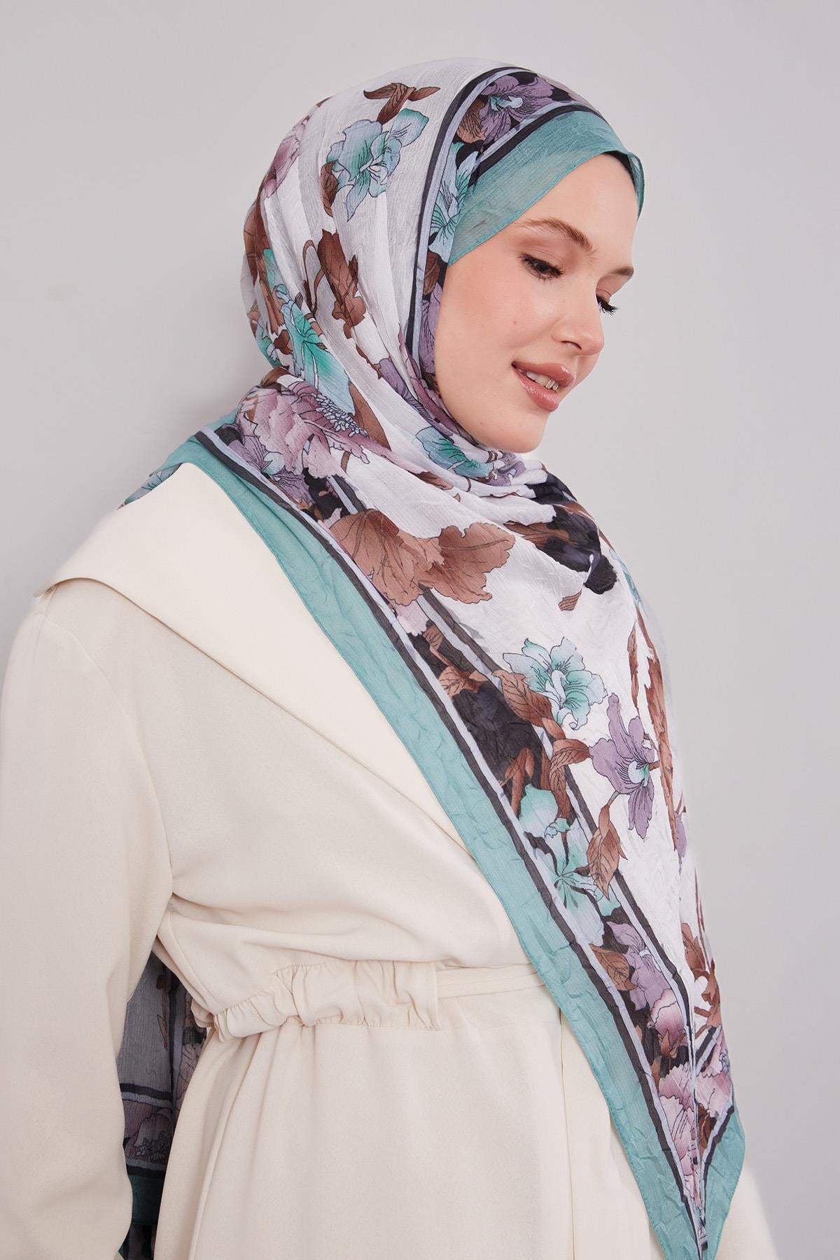 Fivescarf Mint Yeşili Kenar Çiçek Desenli Craze Comfort Şal