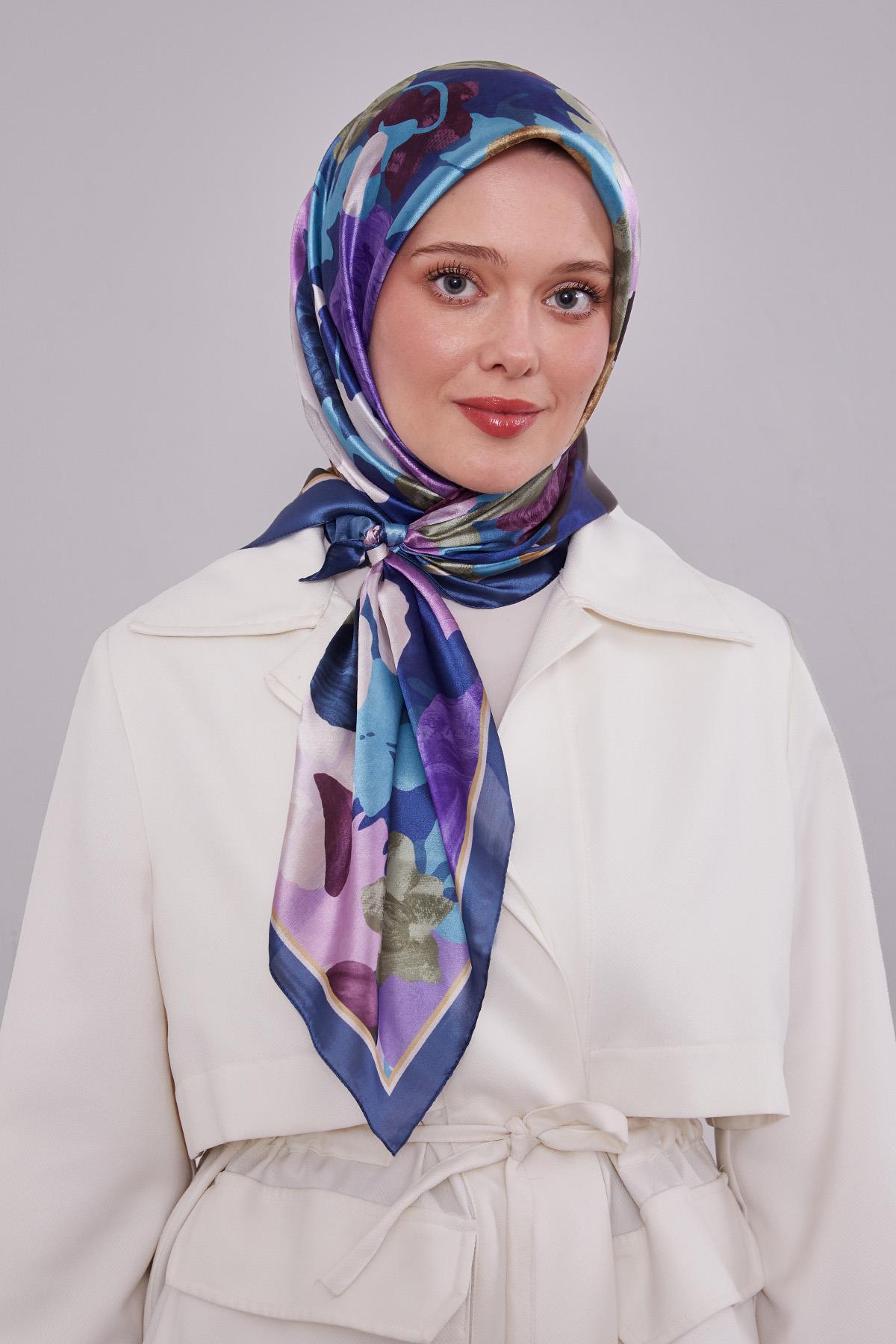 Fivescarf Saks Gül Desen Kristal Eşarp