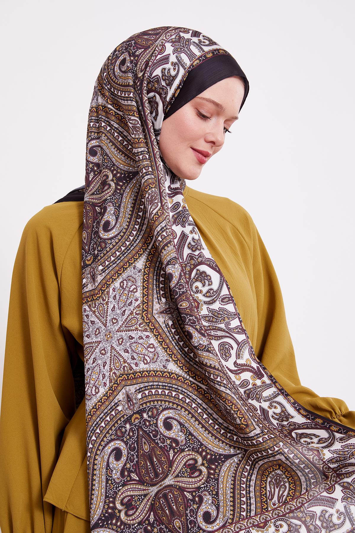 Fivescarf Siyah-Bej Etnik Desen Brand Şal