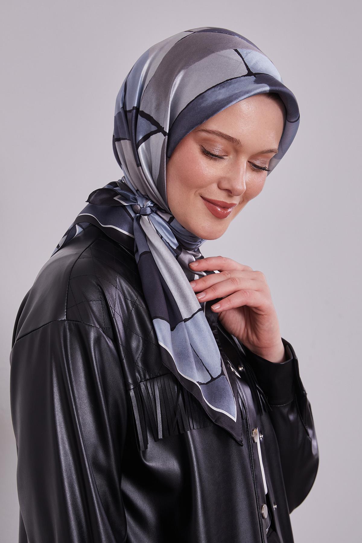 Fivescarf Siyah-Mavi Geometrik Desen Kristal Eşarp