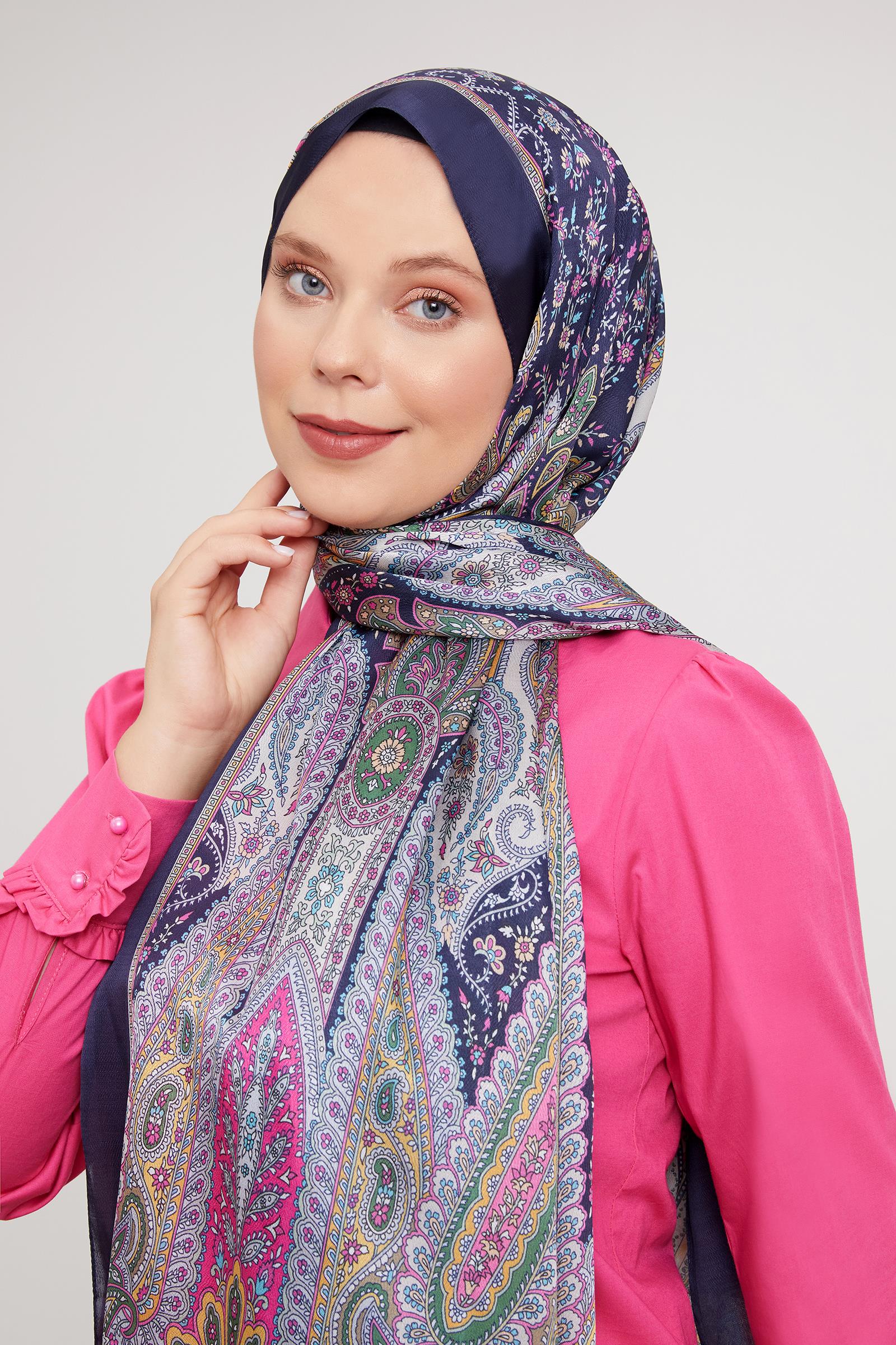 Fivescarf Siyah-Pudra Etnik Desen Vual İpek Şal