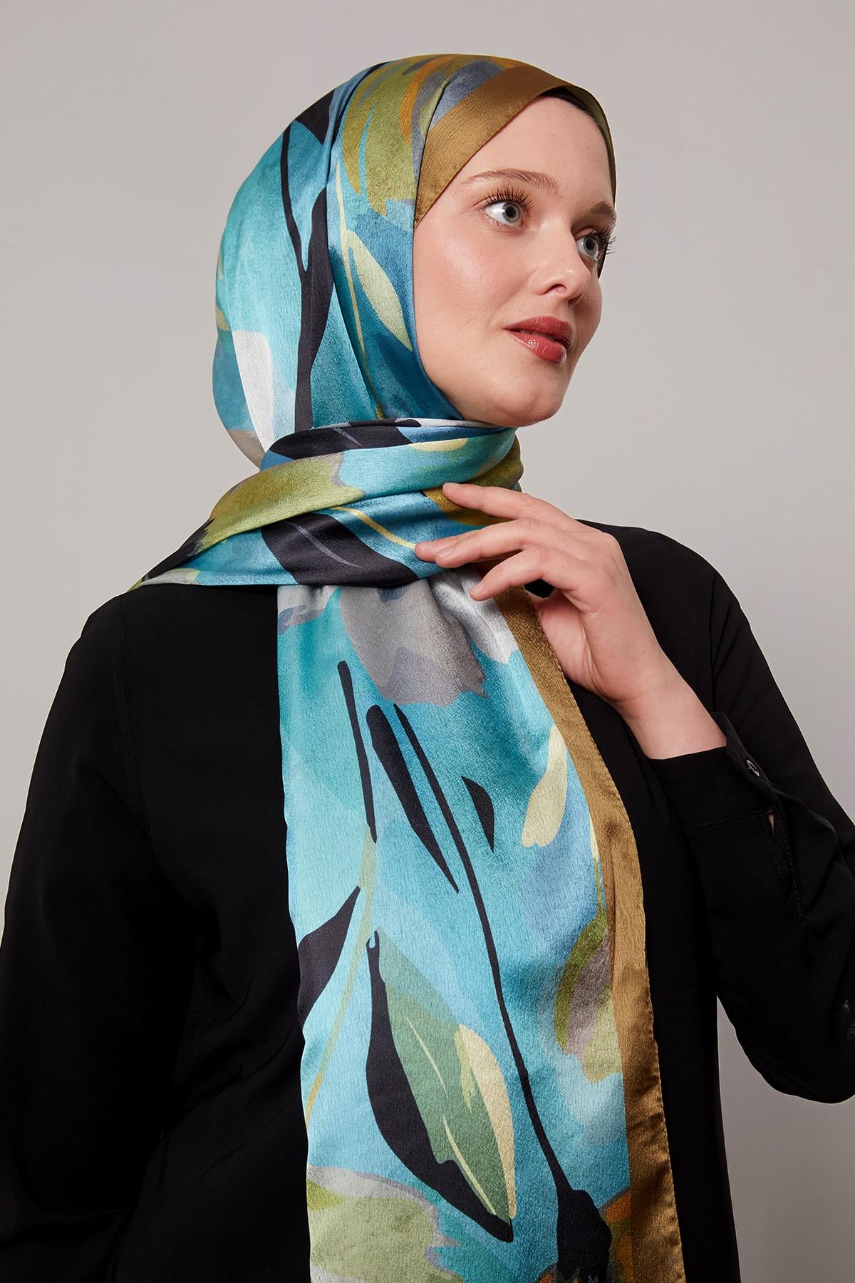 Fivescarf Yağ Yeşili Somut Çiçek Desenli Vual İpek Şal
