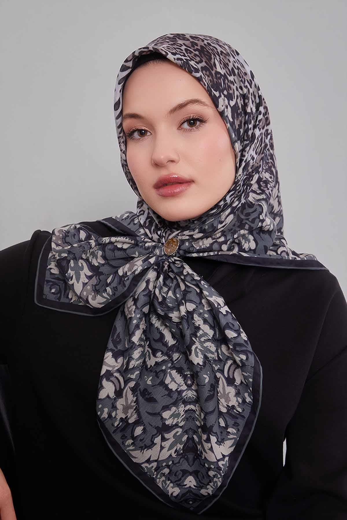 Fivescarf Yeşil Karışık Leopar Desen Silk Coton Eşarp